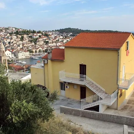 In Hvar Town With Sea View, Balcony, Air Conditioning, Wi-fi Lejlighed