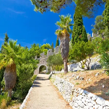 In Hvar Town With Sea View, Balcony, Air Conditioning, Wi-fi *